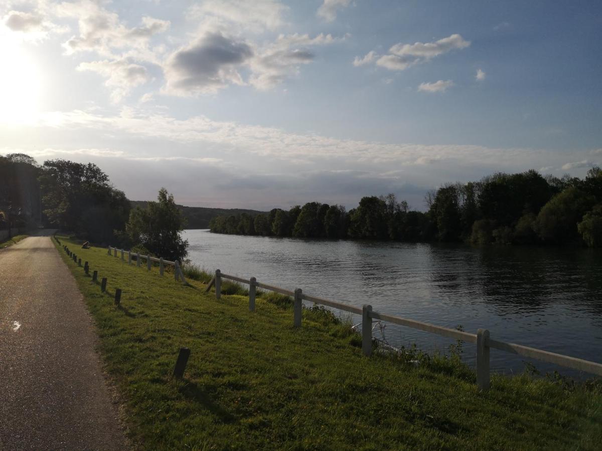 La Seine, Entre Riviere Et Foret De Fontainebleau Bois-le-Roi  Kültér fotó